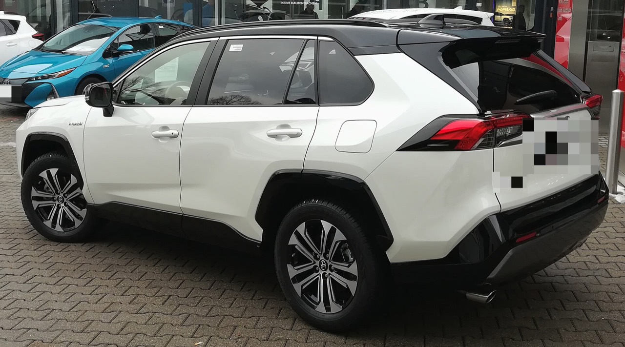 Toyota RAV4 Hybrid: The Clever Default