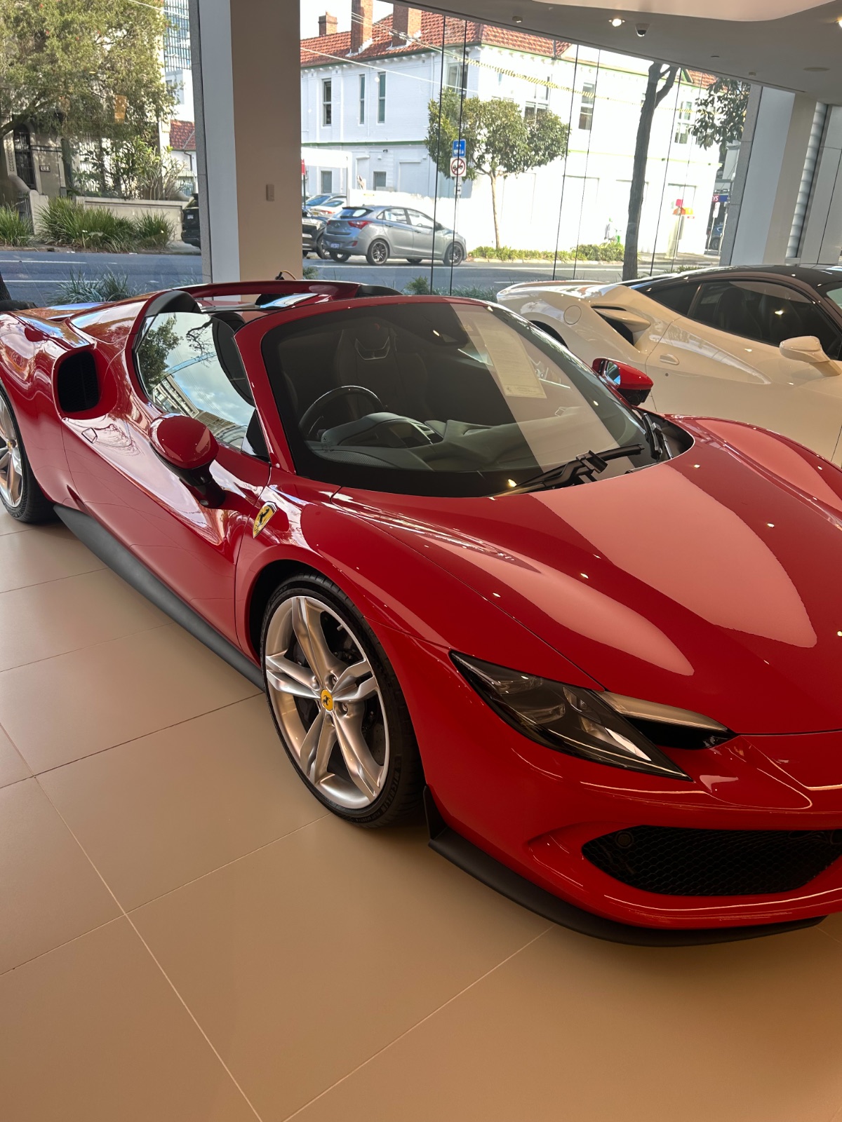 296 GTS, roof away